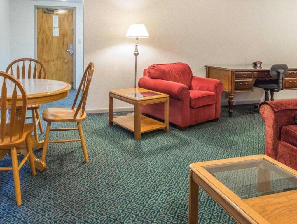 Quality Inn Royle Kittanning Eksteriør billede