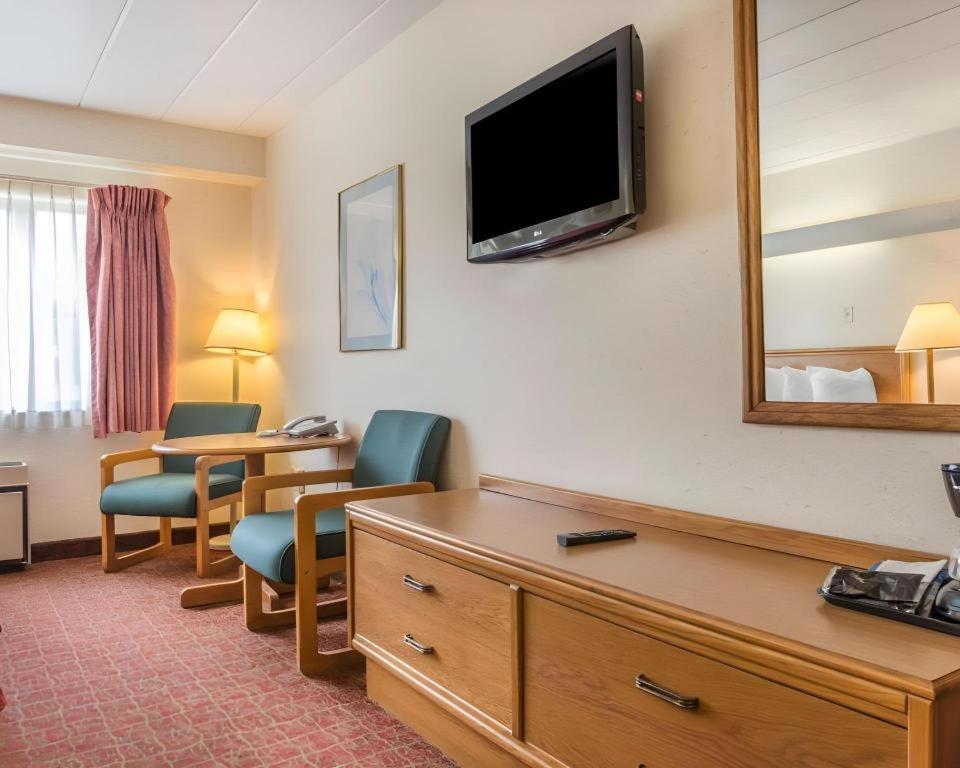 Quality Inn Royle Kittanning Eksteriør billede