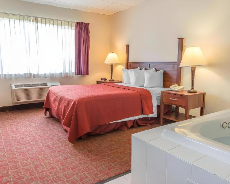 Quality Inn Royle Kittanning Eksteriør billede
