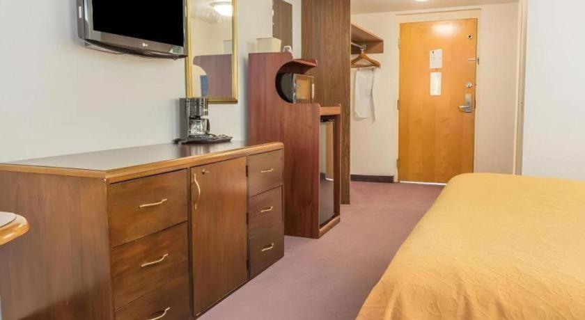 Quality Inn Royle Kittanning Eksteriør billede